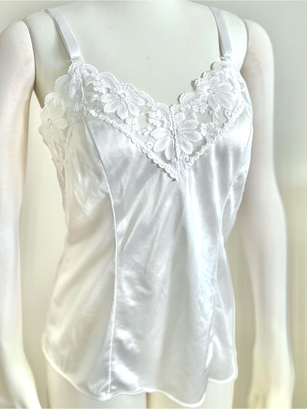 Vintage Lorraine White Satin Lace Trim Camisole (38) Like New